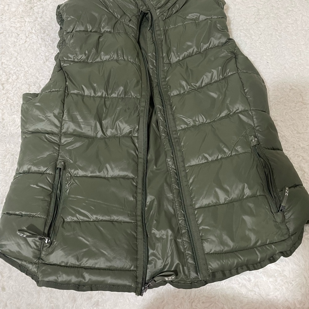 Marc New York Performance Olive green vest